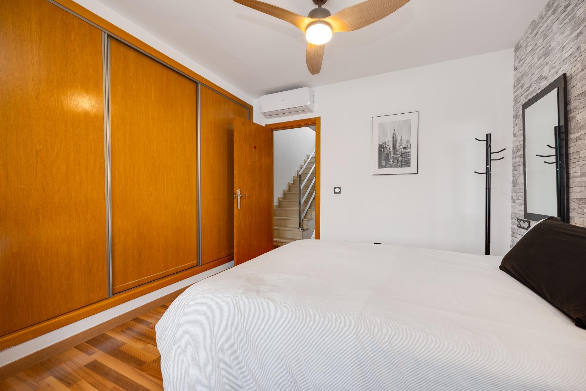 3-Bedroom Villa in Costa Blanca Sur, Los Montesinos - Image 47