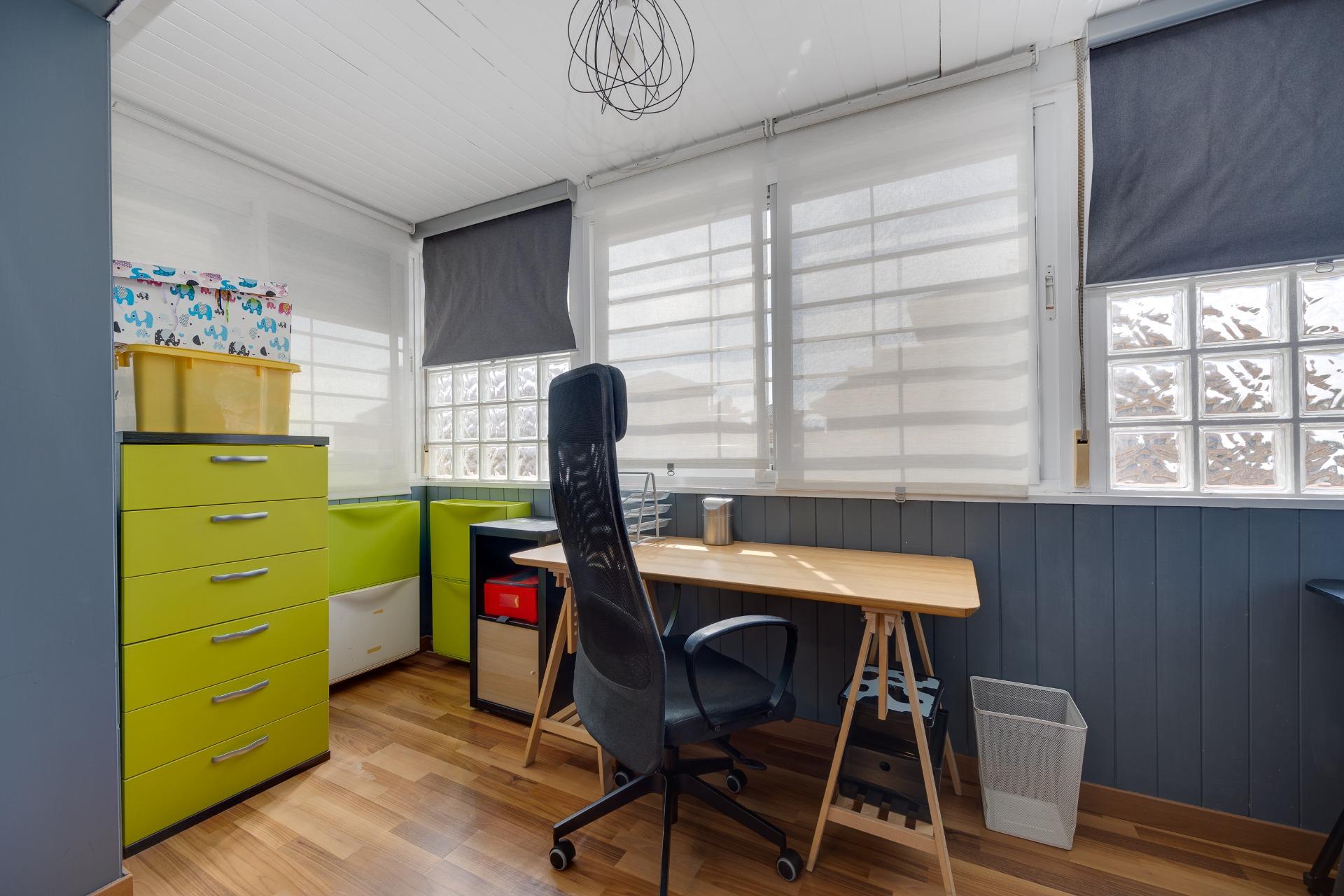 3-Bedroom Villa in Costa Blanca Sur, Los Montesinos - Image 50