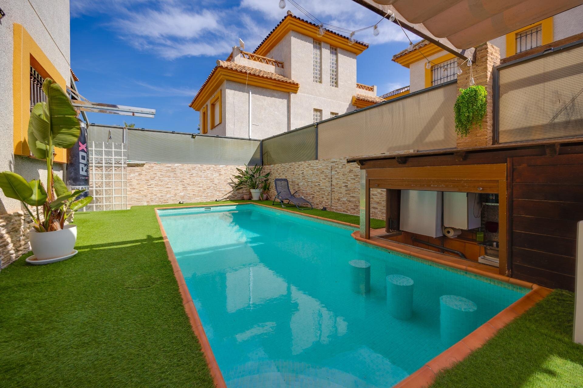 Villa met 3 Slaapkamers in Costa Blanca Sur, Los Montesinos - Image 6