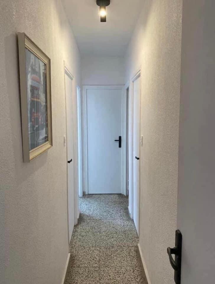 3-Bedroom Apartment in Lo Pagan - Image 9