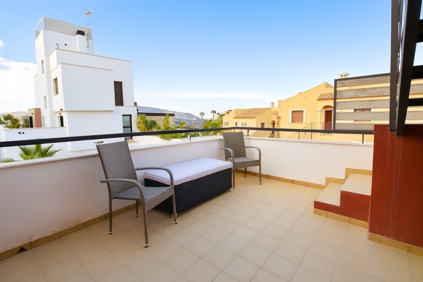 3-Bedroom Villa in Comunidad Valenciana, Algorfa - Image 21