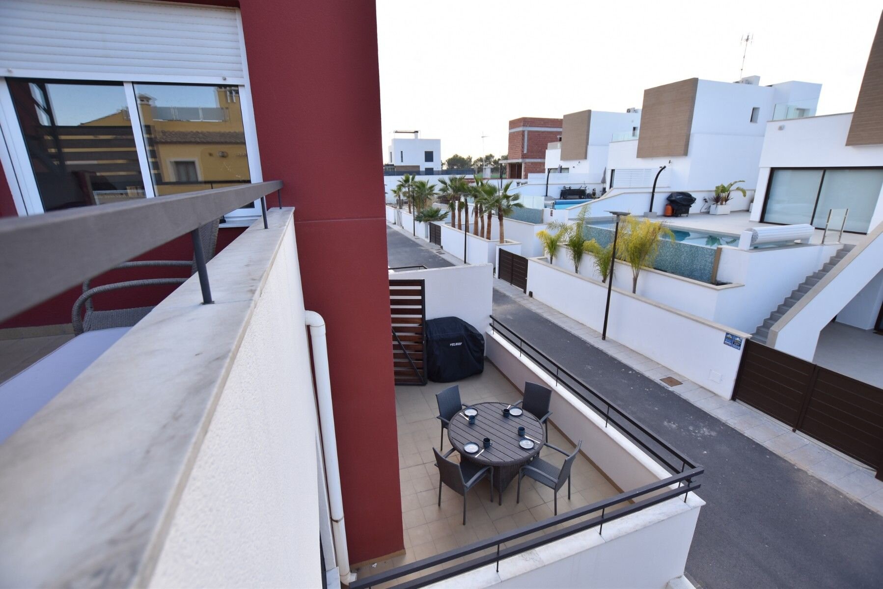 3-Bedroom Villa in Comunidad Valenciana, Algorfa - Image 23
