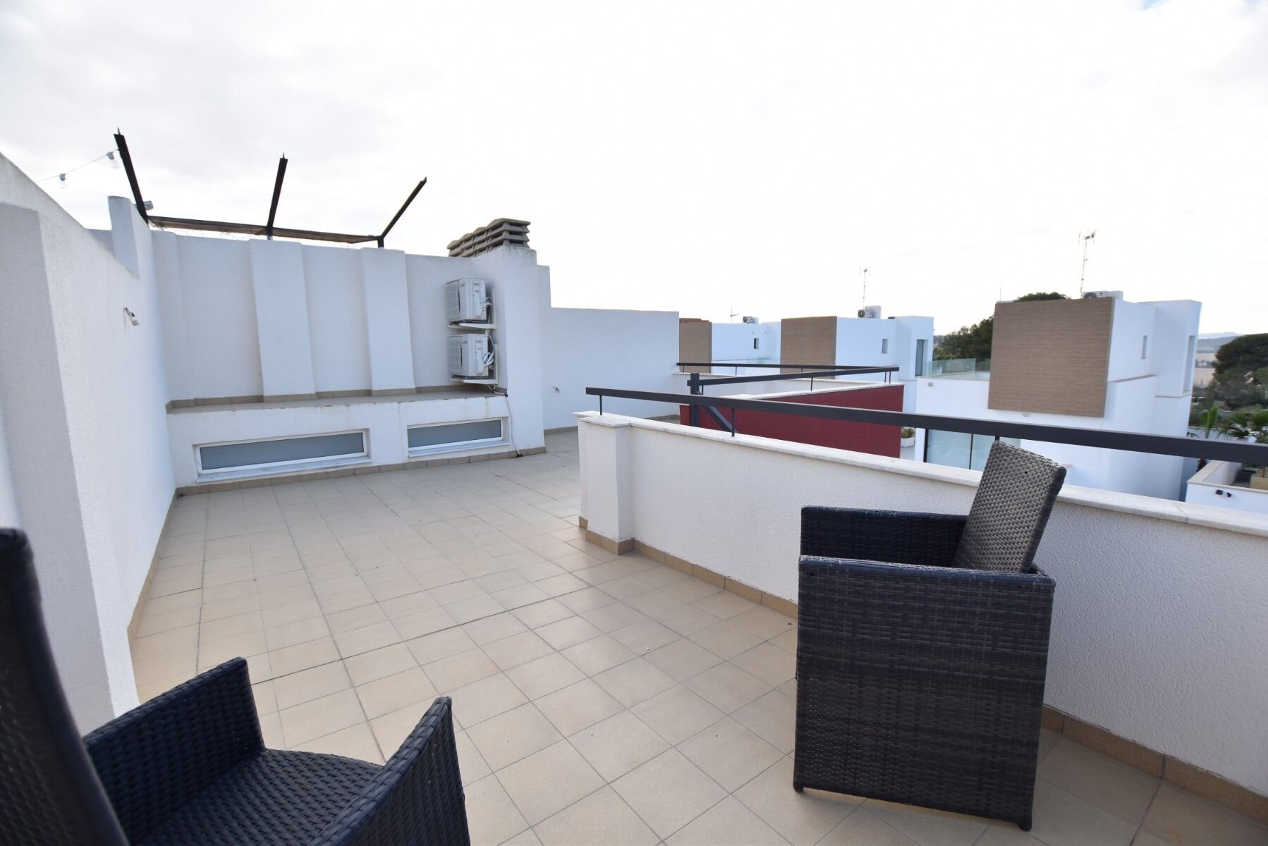 3-Bedroom Villa in Comunidad Valenciana, Algorfa - Image 26