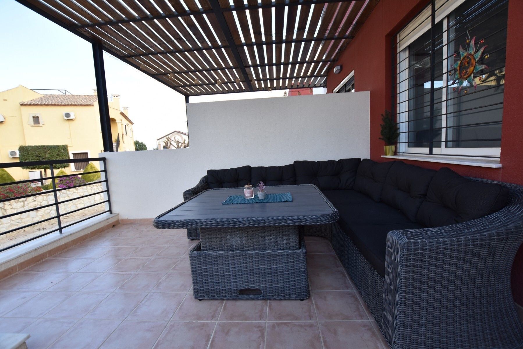 3-Bedroom Villa in Comunidad Valenciana, Algorfa - Image 37