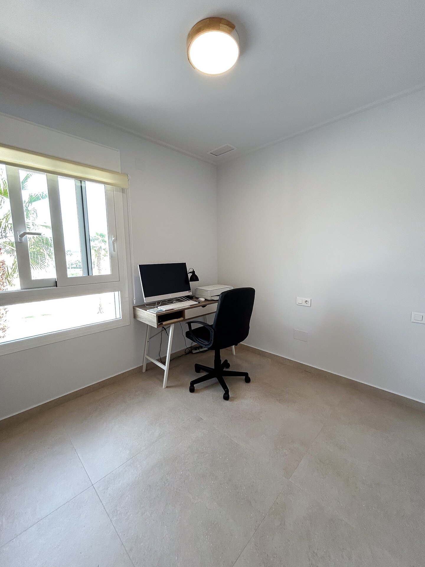 3-Bedroom Apartment in Guardamar del Segura - Image 10