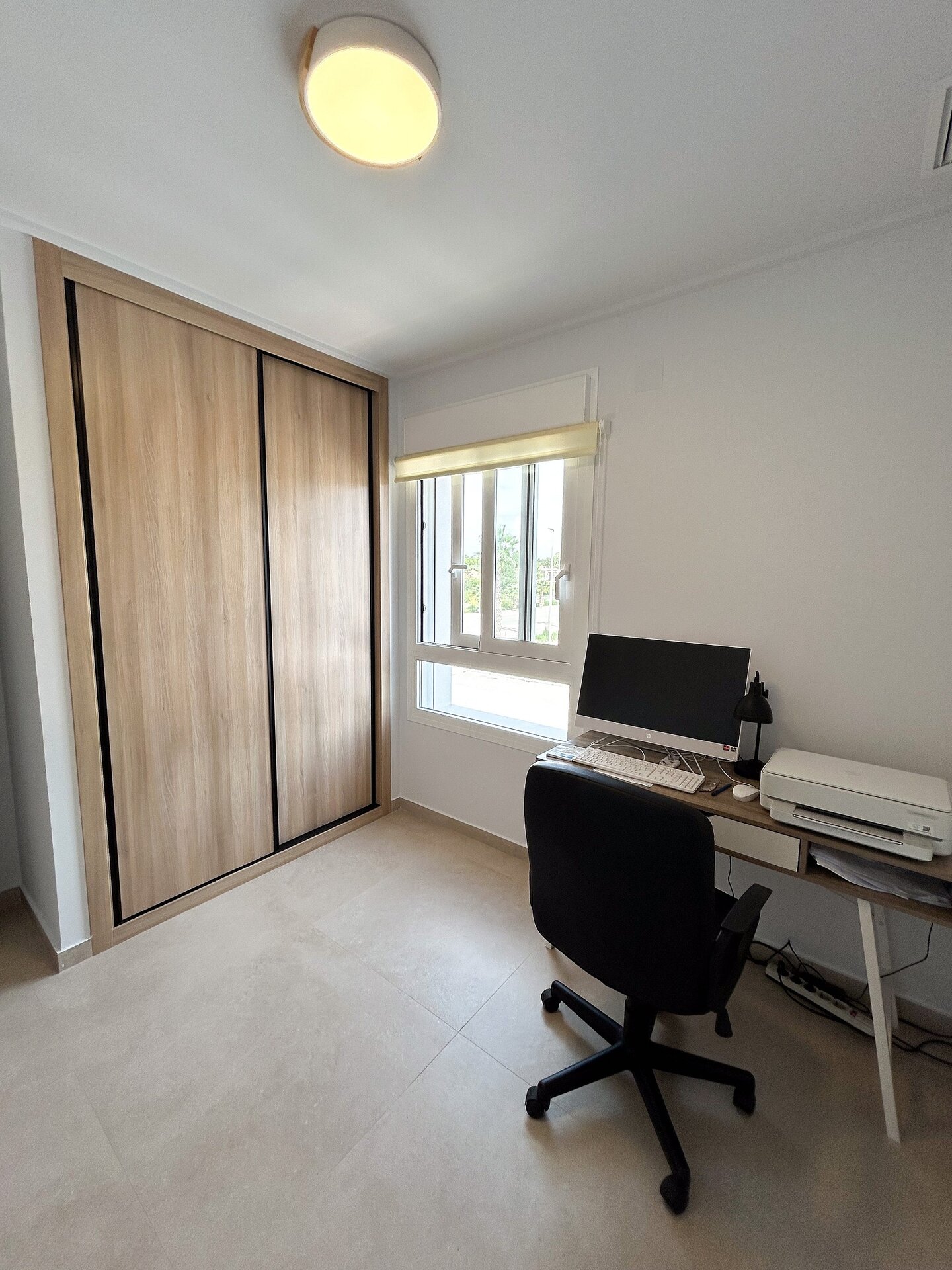 3-Bedroom Apartment in Guardamar del Segura - Image 9