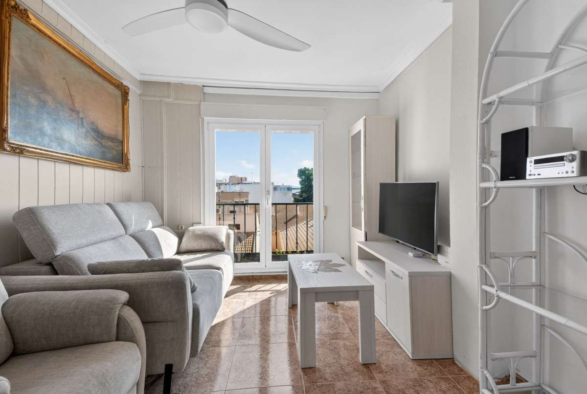 2-Bedroom Apartment in La Puntica, Lo Pagan - Image 16