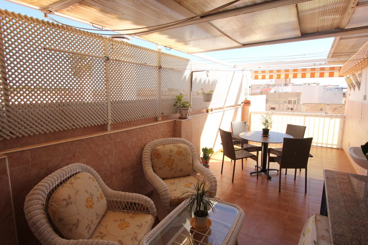 2-Bedroom Apartment in La Puntica, Lo Pagan - Image 24