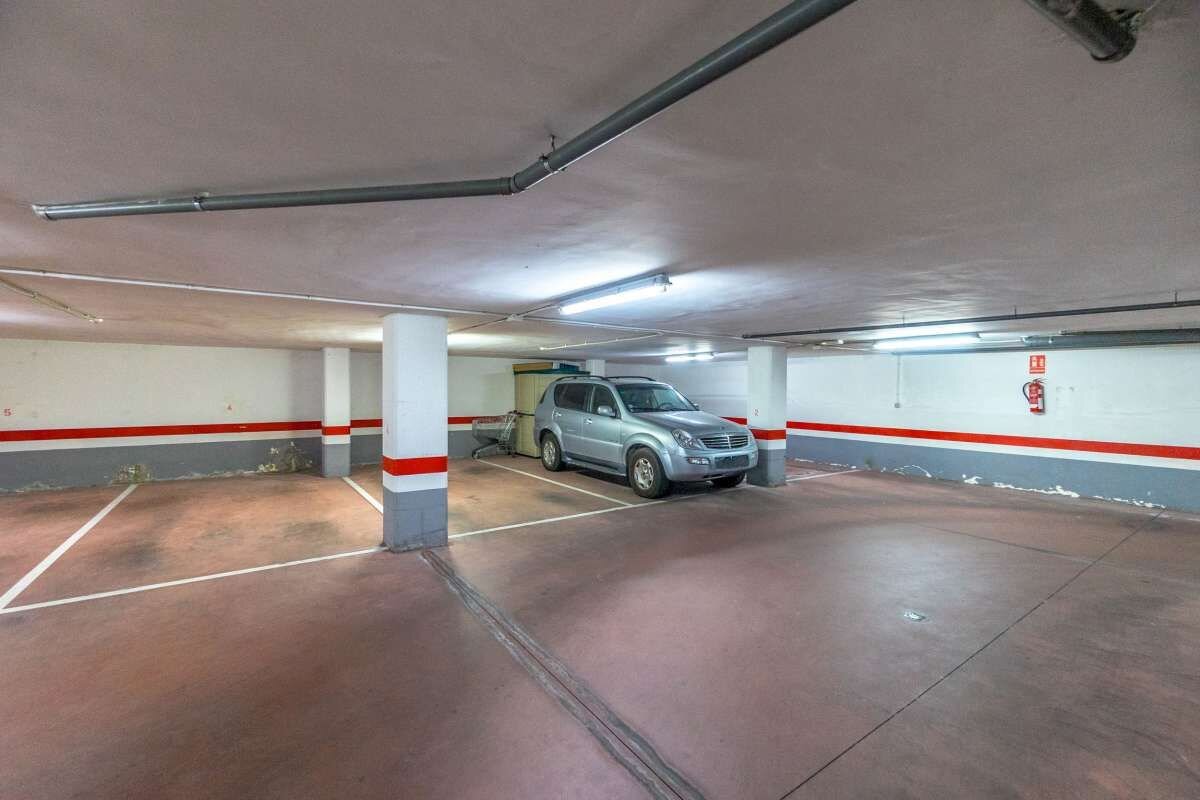 2-Bedroom Apartment in La Puntica, Lo Pagan - Image 29