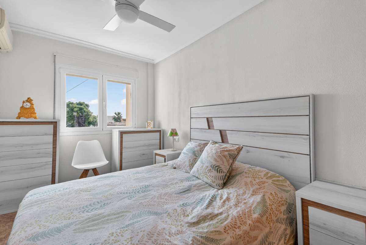 2-Bedroom Apartment in La Puntica, Lo Pagan - Image 4