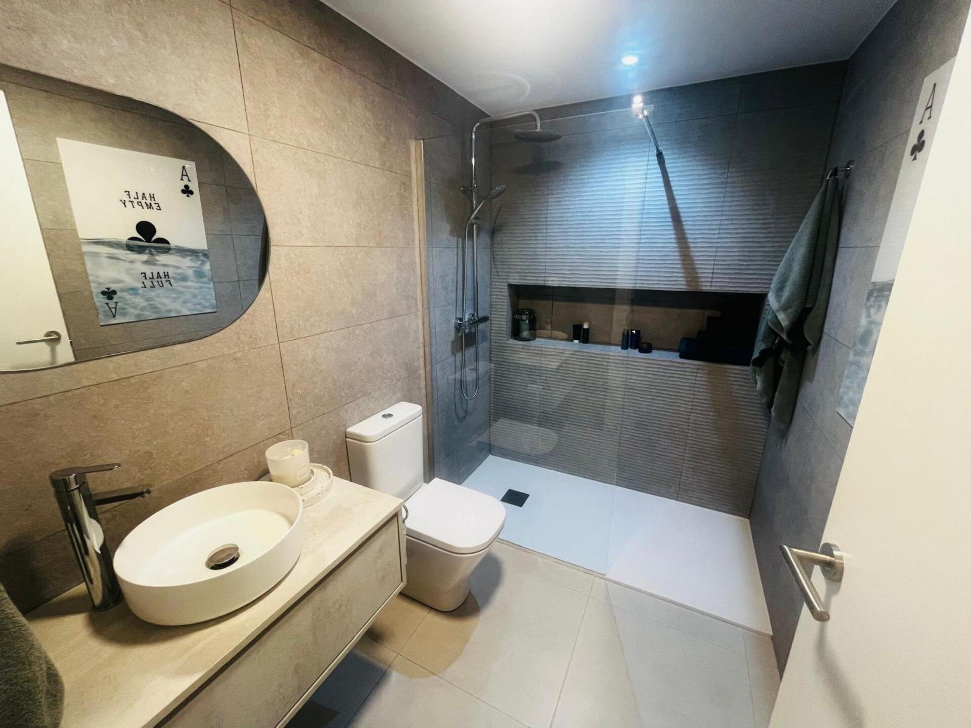 4-Bedroom Villa in Dolores de Pacheco-Santa Rosalía, Los Alcázares - Image 9