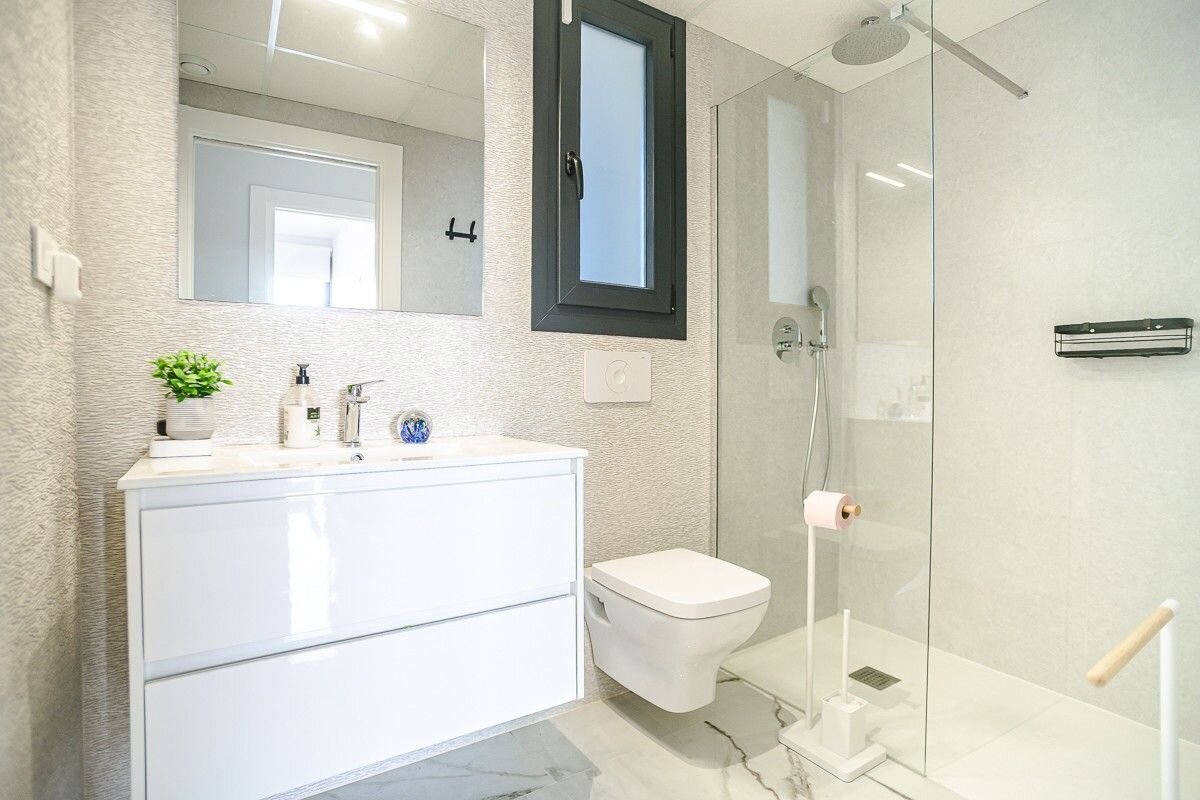 2-Bedroom Penthouse in Pau 26, Orihuela Costa - Image 14
