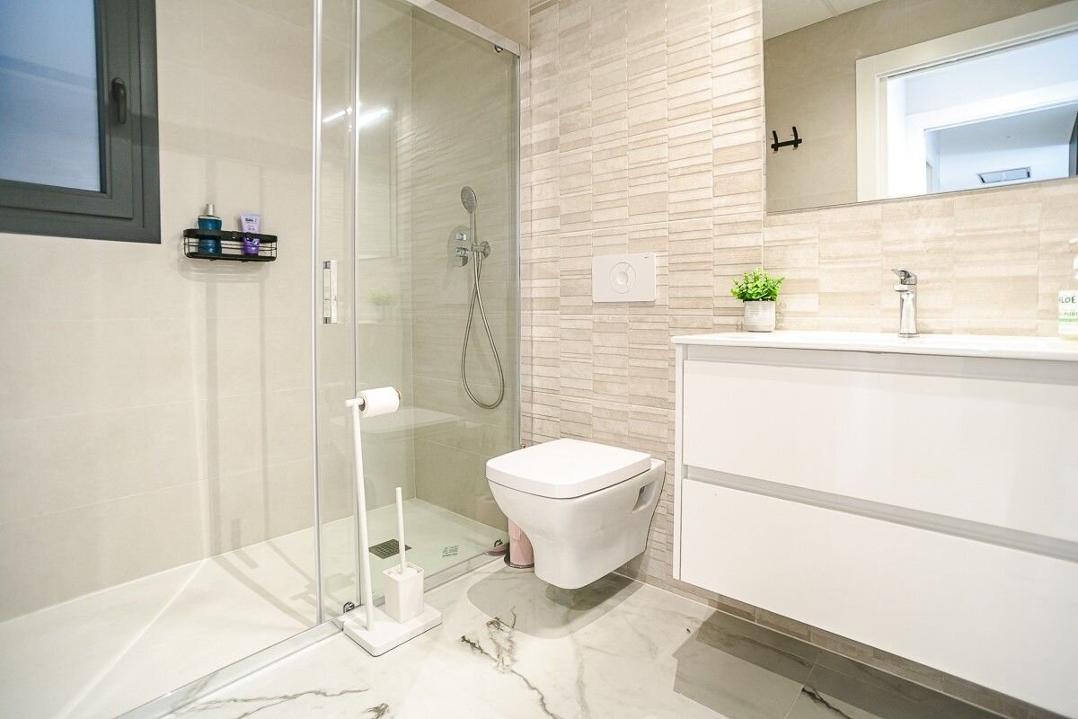 2-Bedroom Penthouse in Pau 26, Orihuela Costa - Image 17