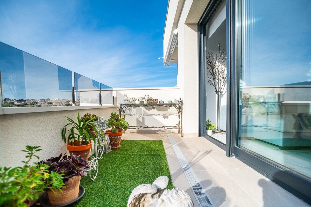 2-Bedroom Penthouse in Pau 26, Orihuela Costa - Image 18