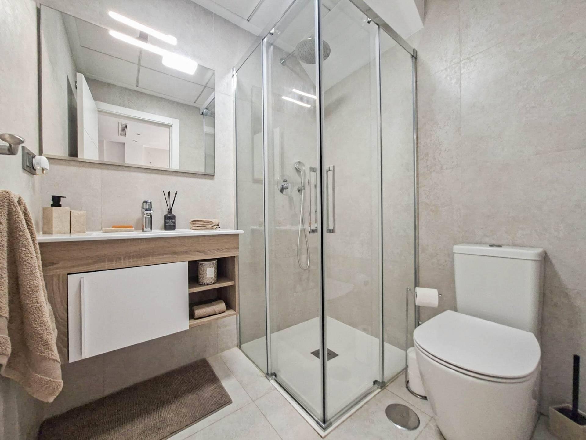 3-Bedroom Villa in Pau 26, Orihuela Costa - Image 10