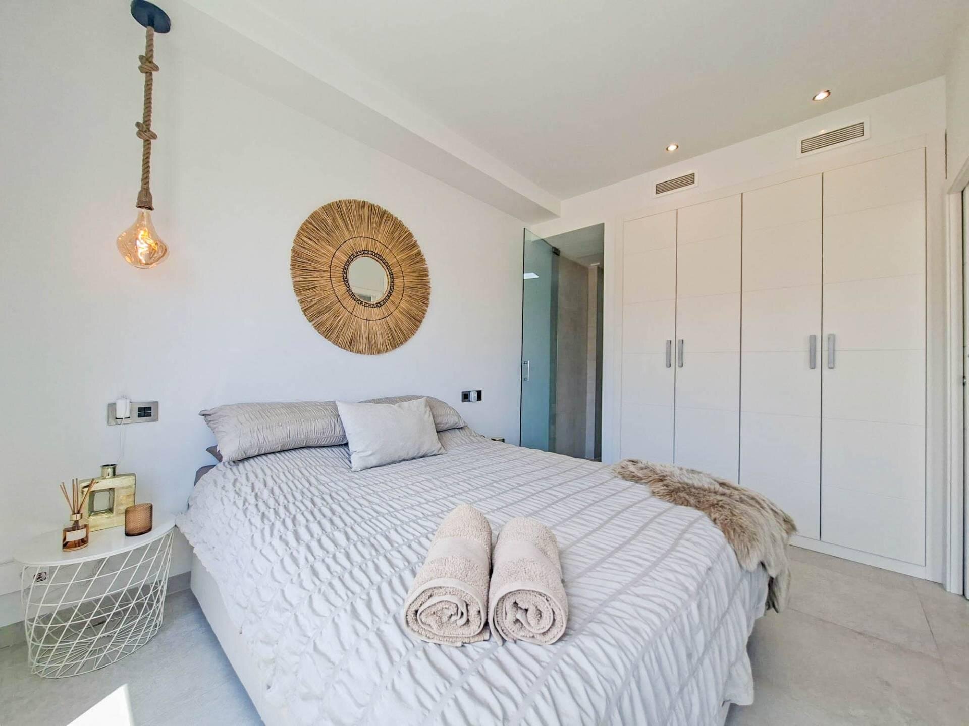3-Bedroom Villa in Pau 26, Orihuela Costa - Image 16