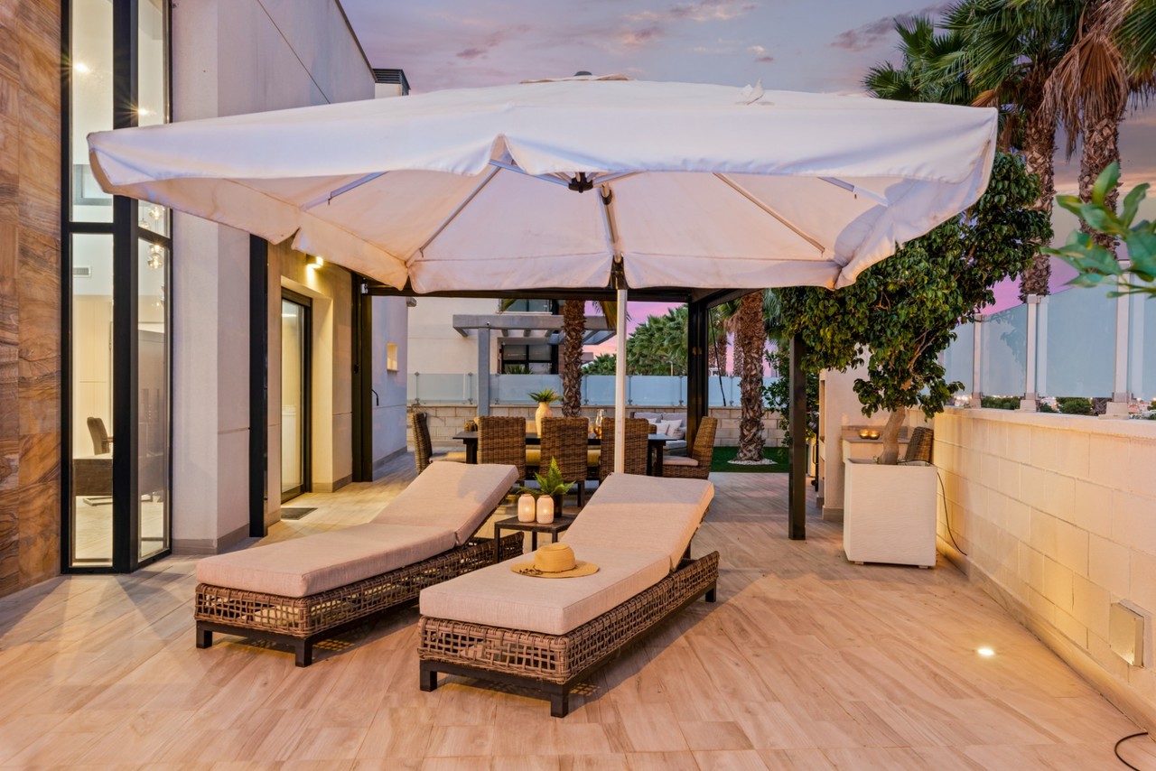 5-Bedroom Villa in Cabo Roig | Sunny Casas - Costa Blanc... - Image 17