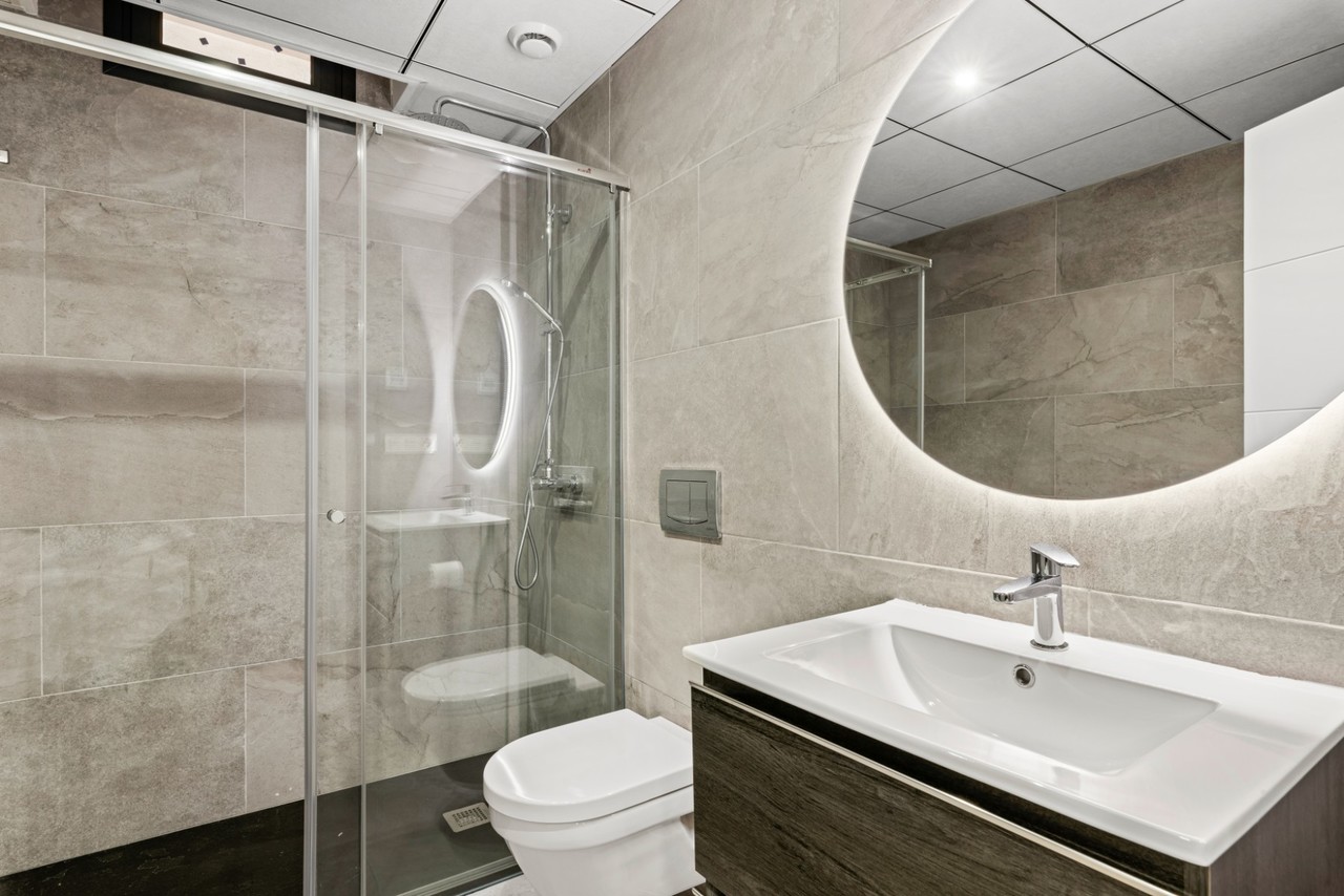 5-Bedroom Villa in Cabo Roig | Sunny Casas - Costa Blanc... - Image 23