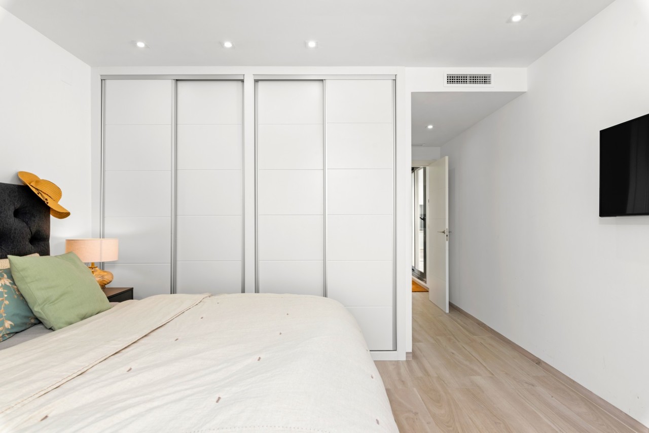 5-Bedroom Villa in Cabo Roig | Sunny Casas - Costa Blanc... - Image 25