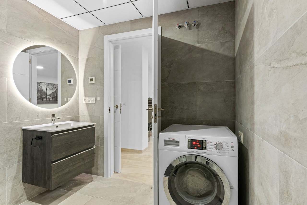 5-Bedroom Villa in Cabo Roig | Sunny Casas - Costa Blanc... - Image 33