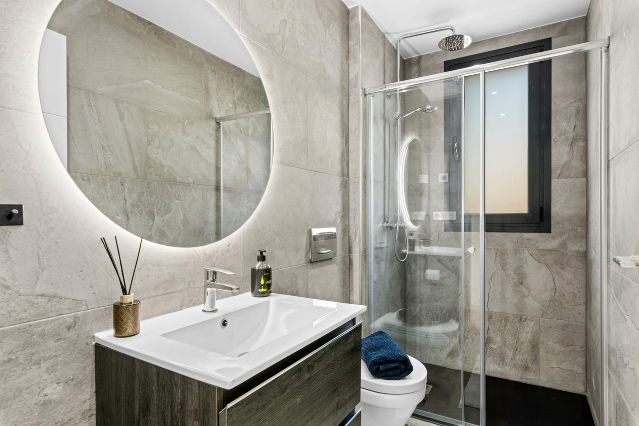 5-Bedroom Villa in Cabo Roig | Sunny Casas - Costa Blanc... - Image 45