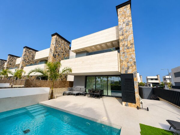 3-Zimmer Villa in Dolores de Pacheco-Santa Rosalía, Los Alcázares