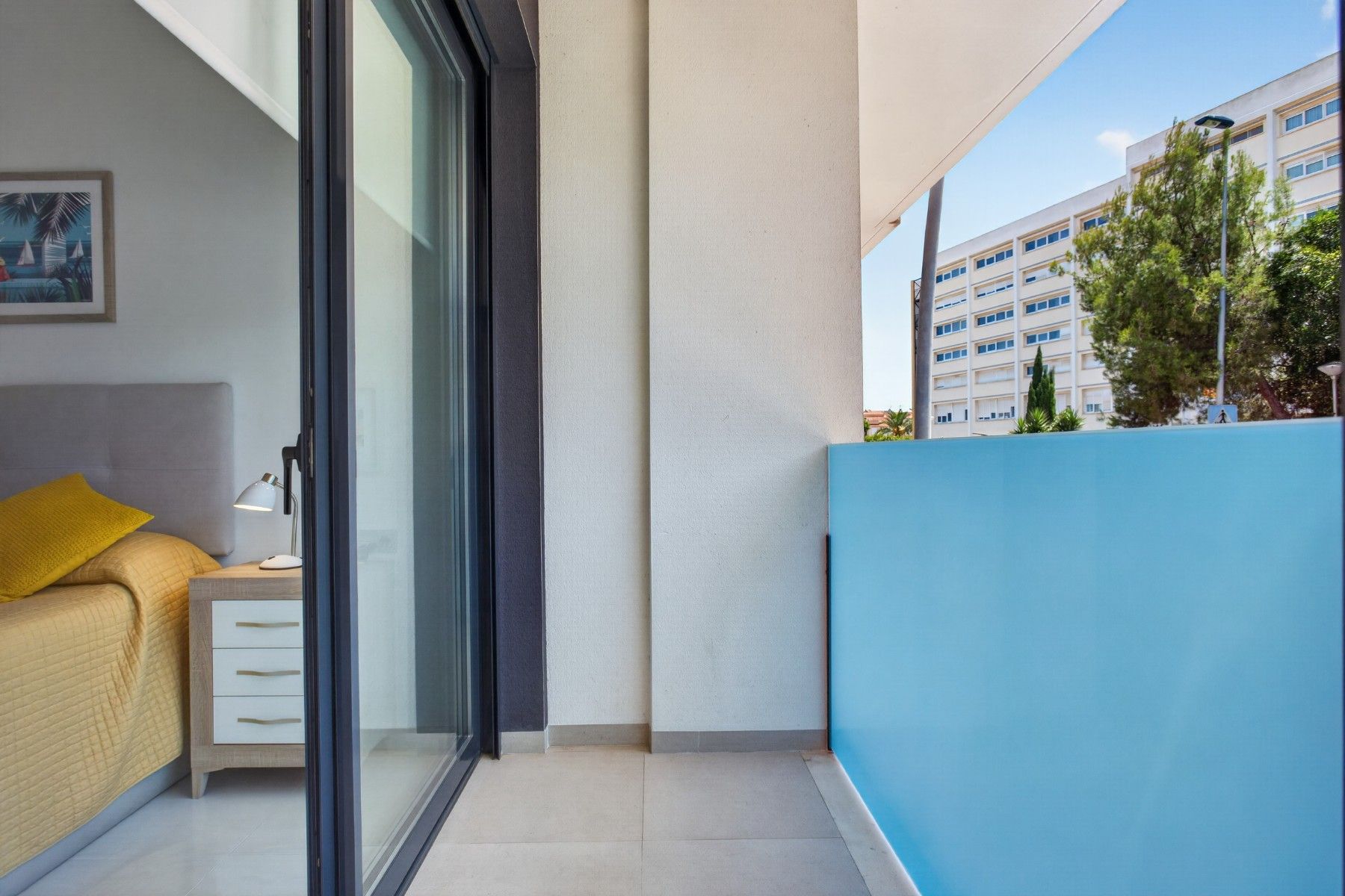 1-Bedroom Apartment in Playa del Cura, Torrevieja - Image 8