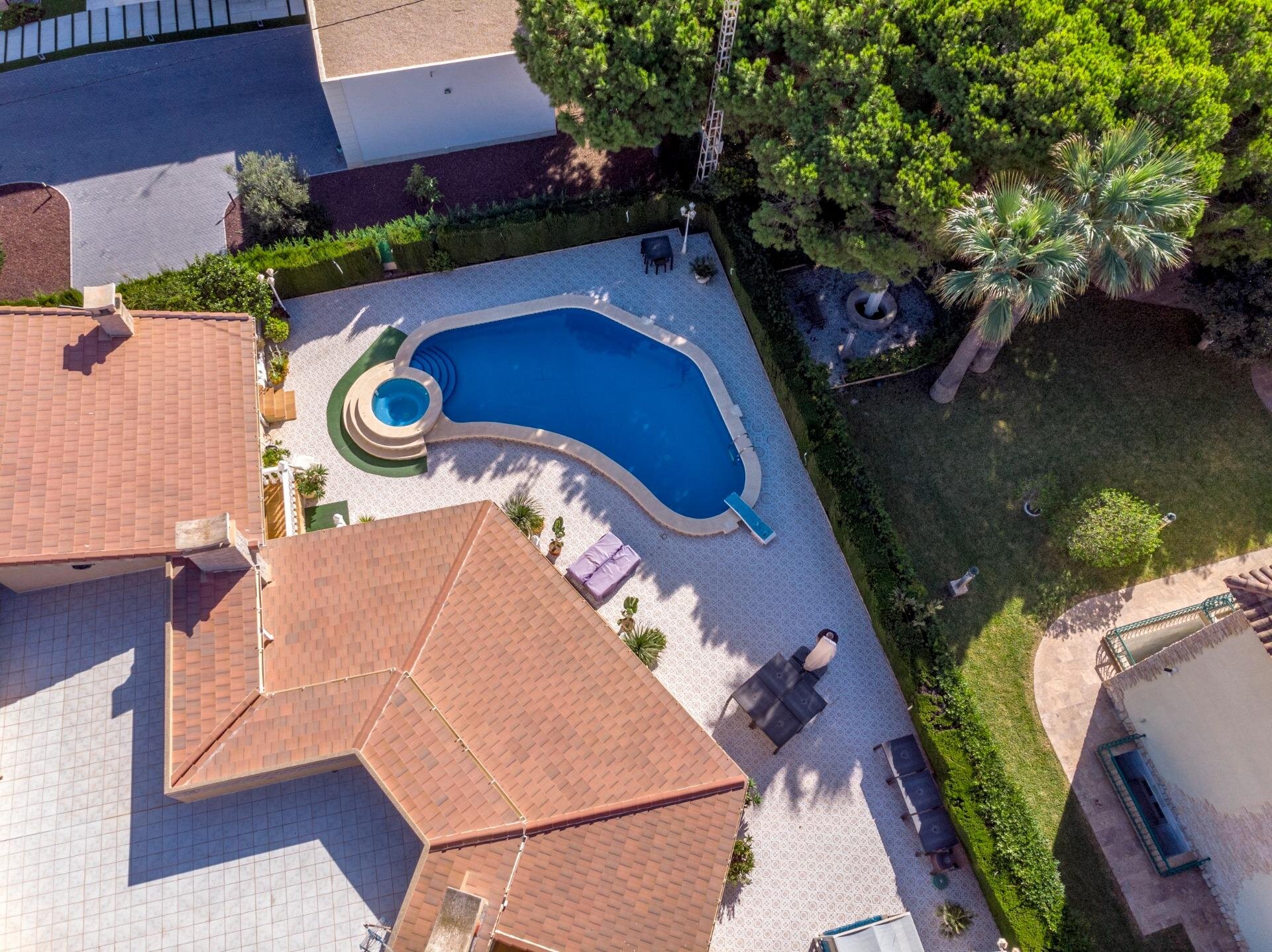 3-Bedroom Villa in Costa Blanca, Cabo Roig - Image 6