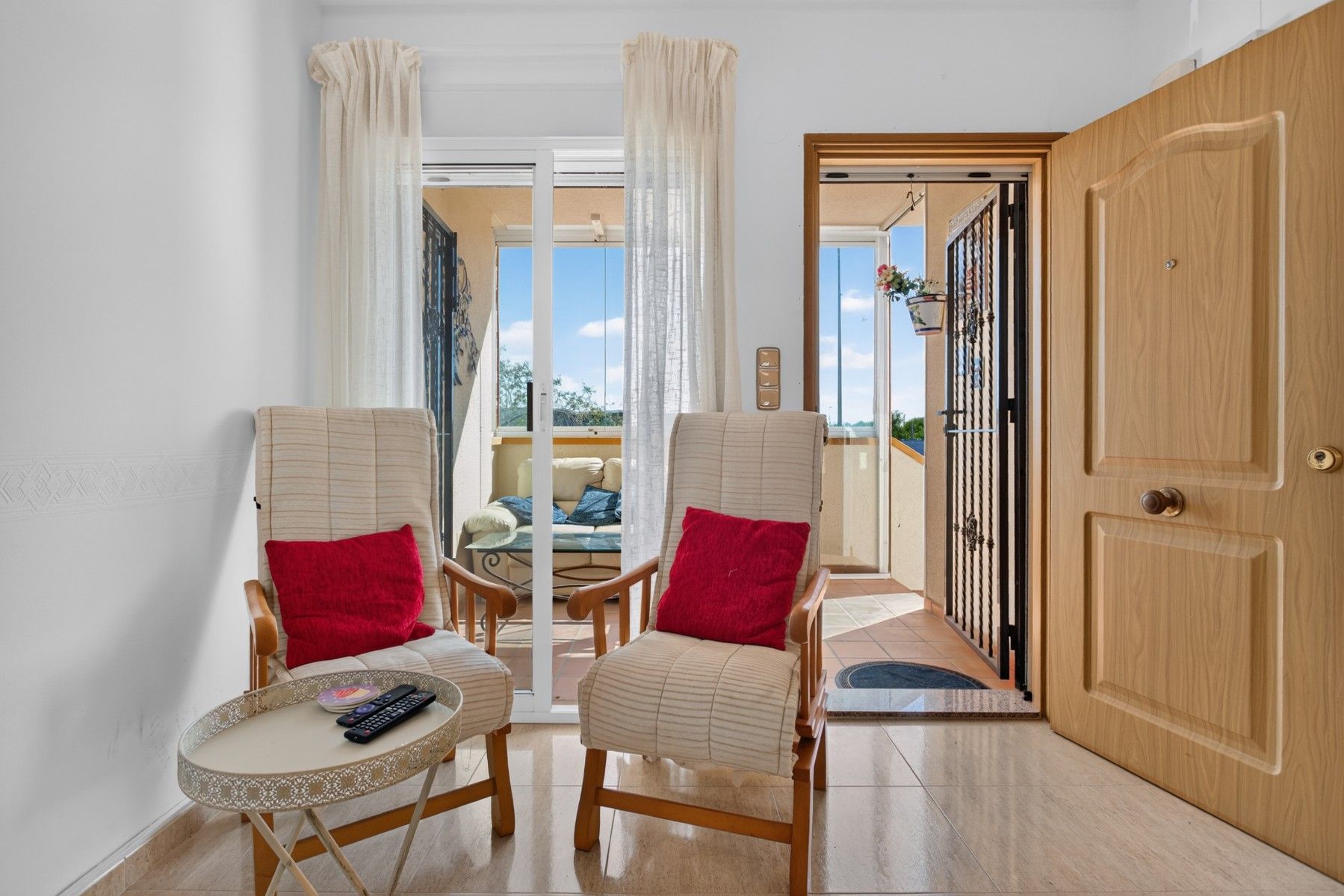 2-Bedroom Villa in Los Dolses, Orihuela Costa - Image 10