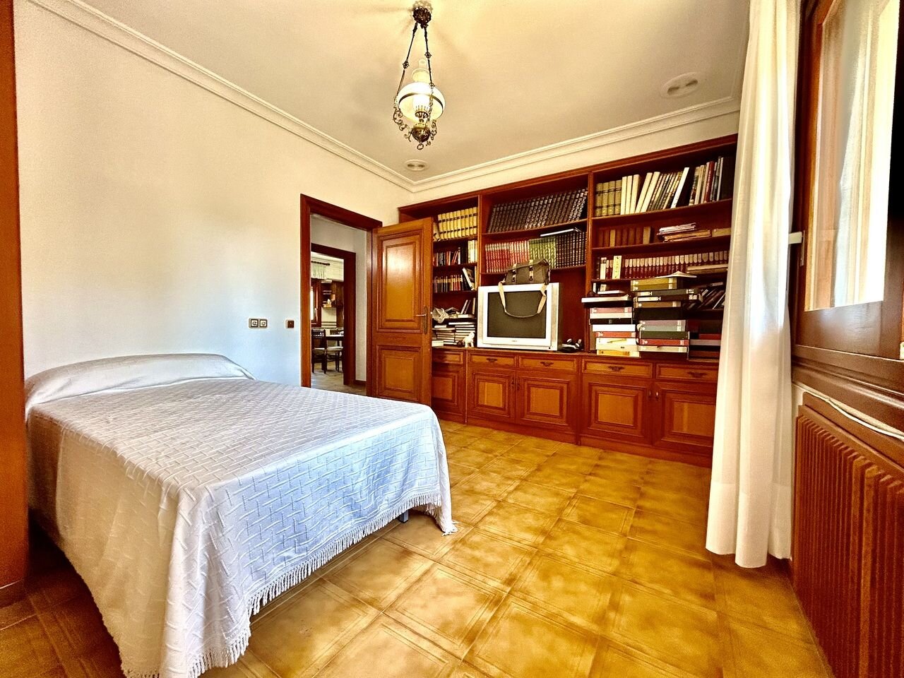 4-Bedroom Villa in Centro, Santiago de la Ribera - Image 15