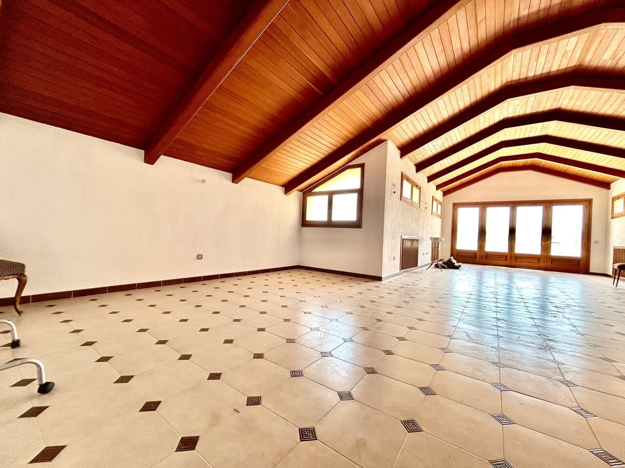 4-Bedroom Villa in Centro, Santiago de la Ribera - Image 21