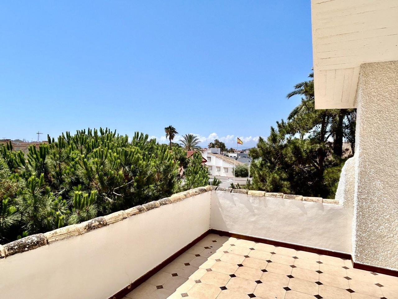 4-Bedroom Villa in Centro, Santiago de la Ribera - Image 35
