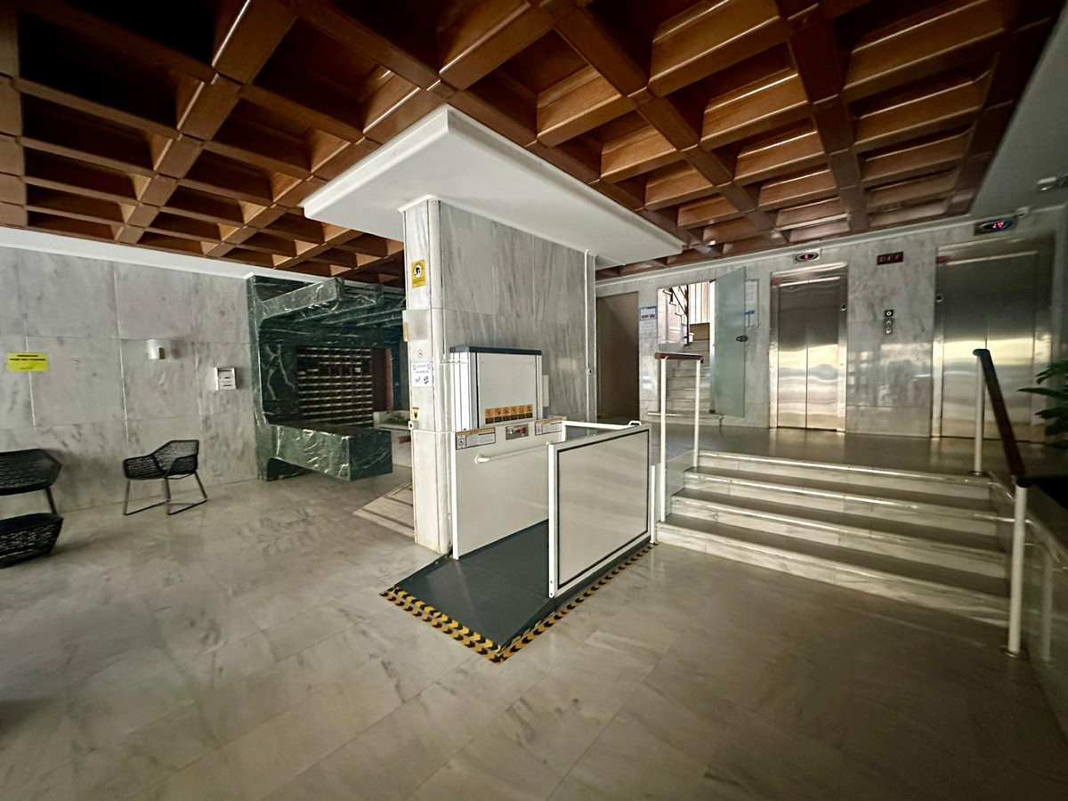 1-Bedroom Middle Floor Apartment in Benidorm | Sunny Cas... - Image 17