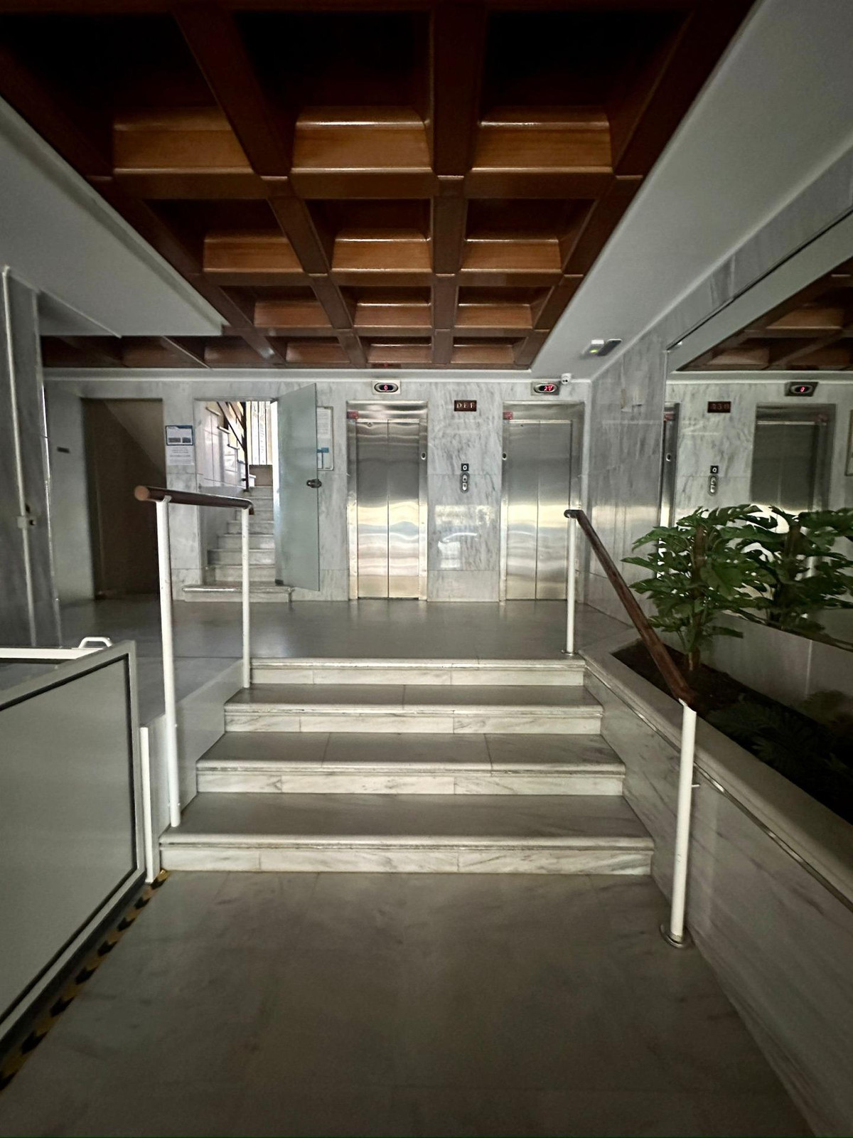 1-Bedroom Middle Floor Apartment in Benidorm | Sunny Cas... - Image 9