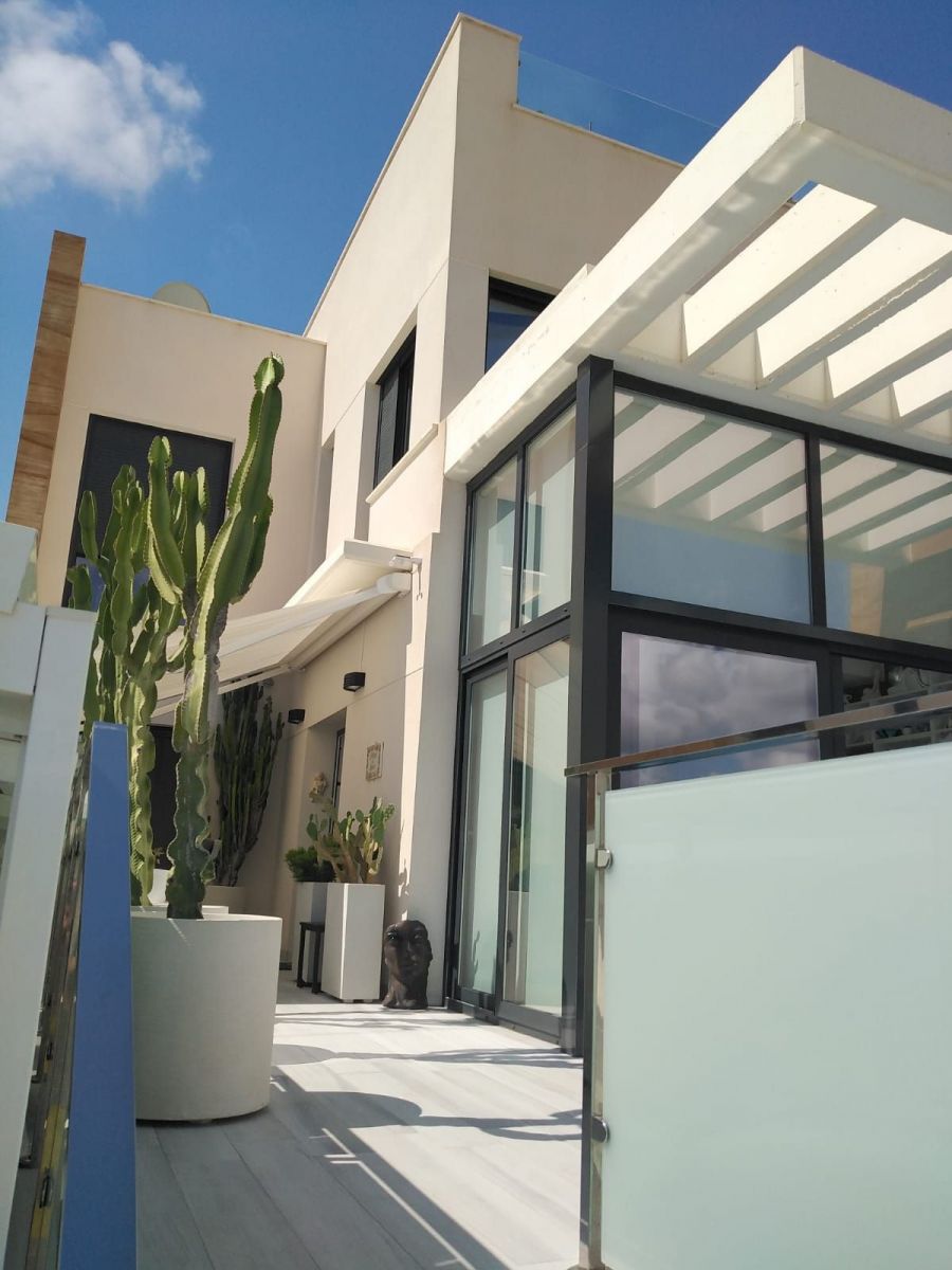 Villa in Orihuela Costa - Image 22