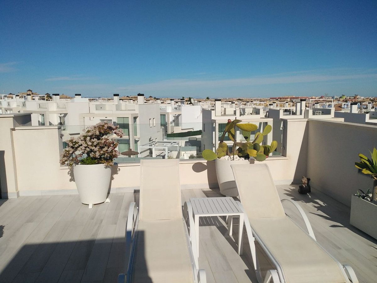 Villa in Orihuela Costa - Image 3