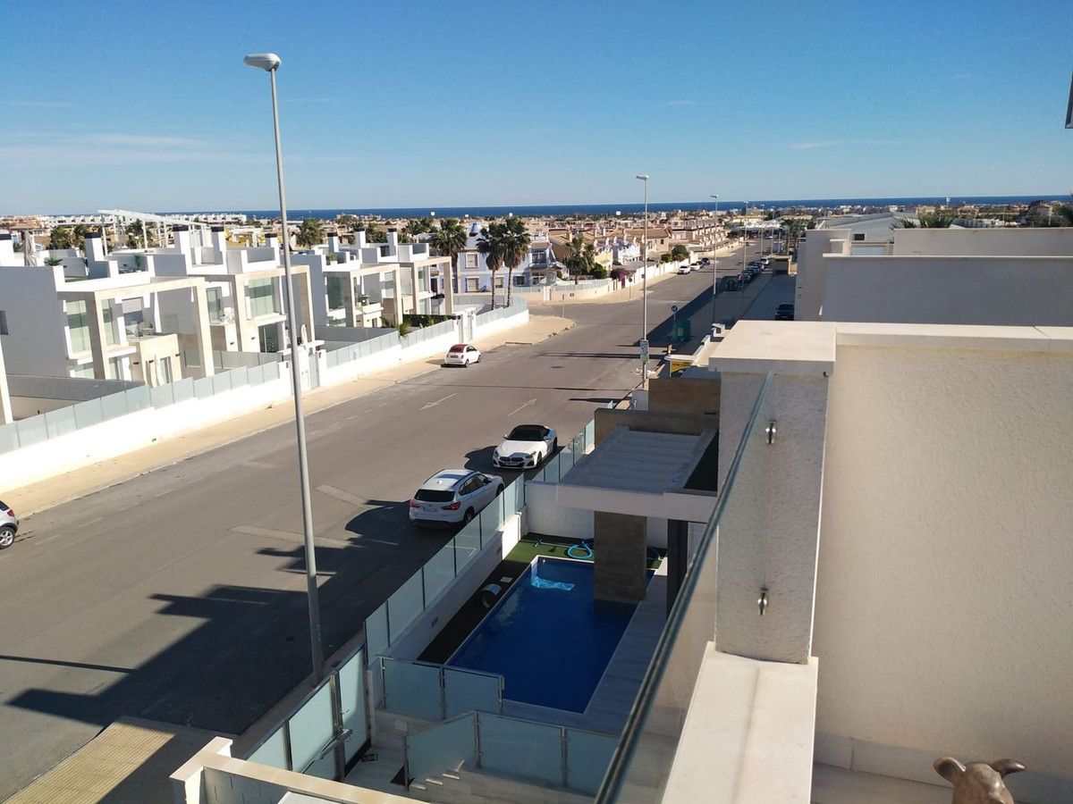 Villa in Orihuela Costa - Image 8
