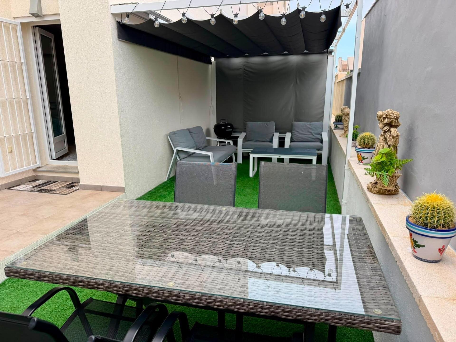 2-Bedroom Apartment in Aguas Nuevas, Torrevieja - Image 16