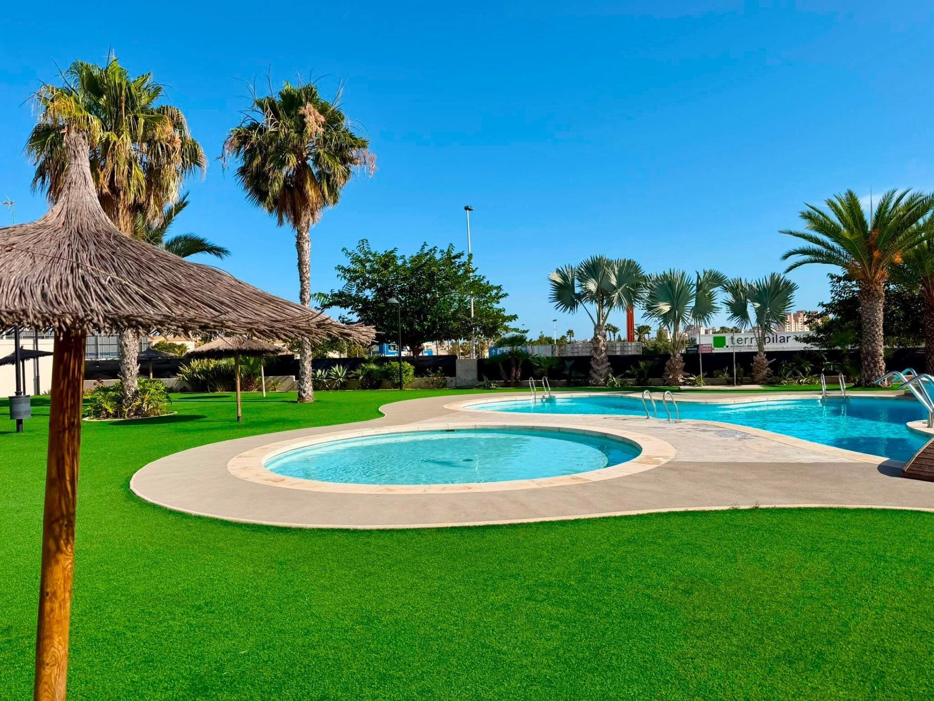 2-Bedroom Apartment in Aguas Nuevas, Torrevieja - Image 2