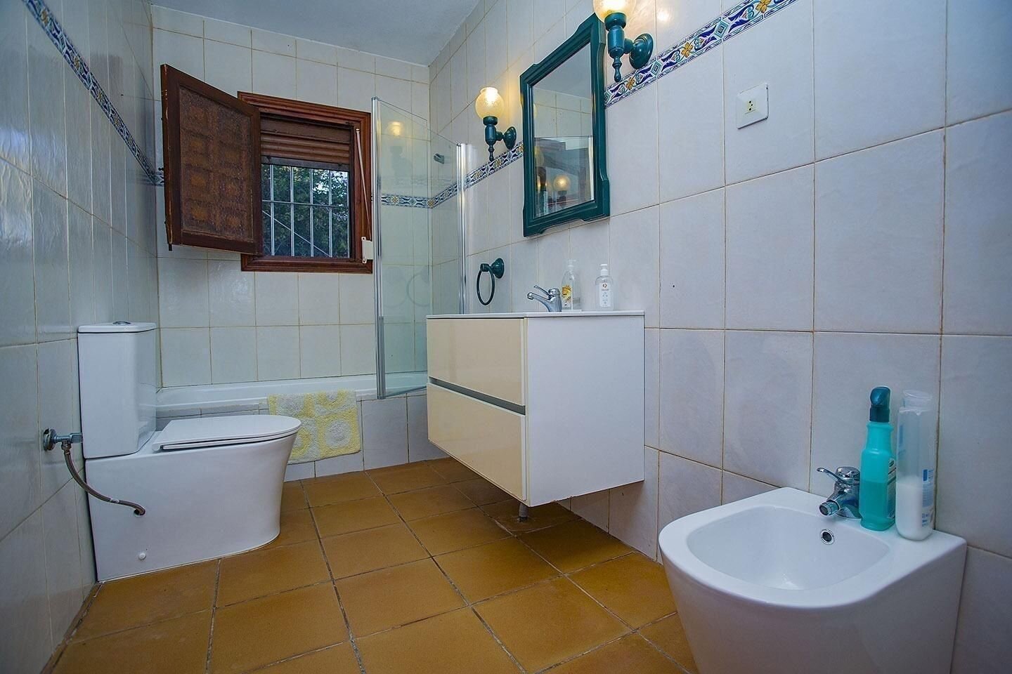 9-Bedroom Villa in La Manga del Mar Menor - Image 31