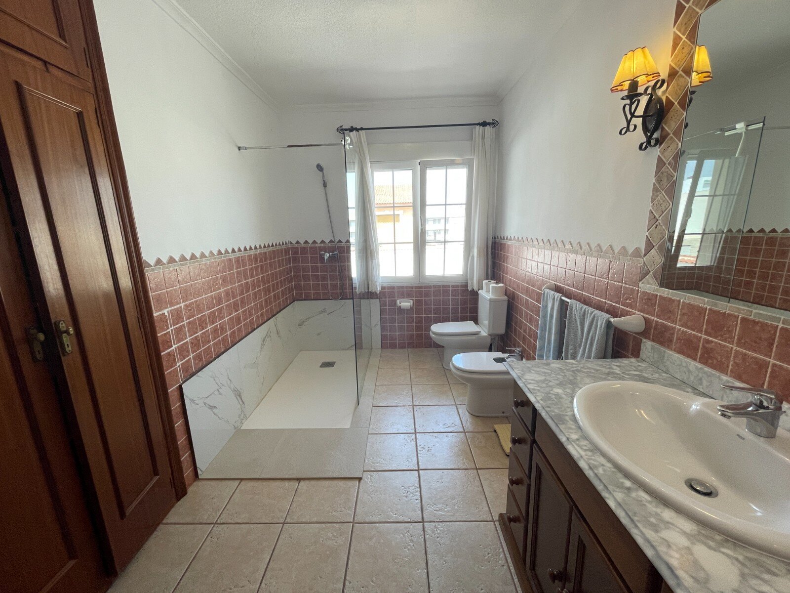 4-Bedroom Villa in Pueblo 4, Benijofar - Image 3