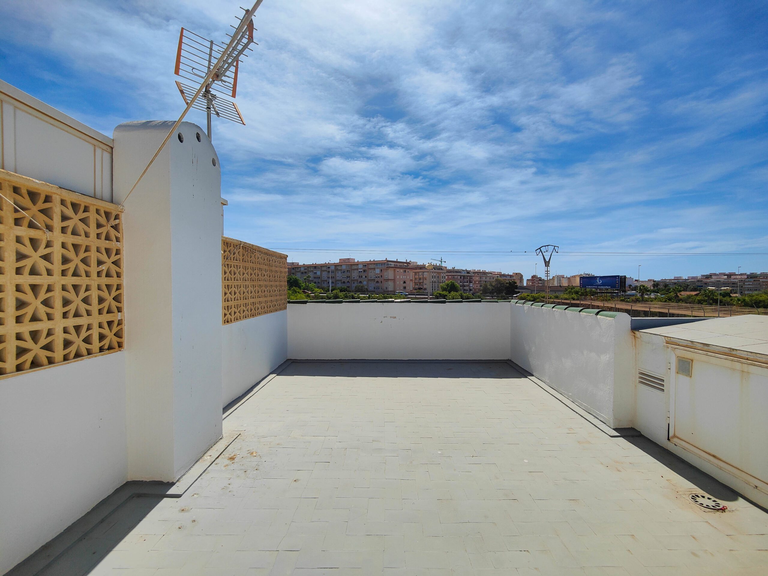 Penthouse de luxe de 3 Chambres à Parque de las Naciones, Torrevieja - Image 30