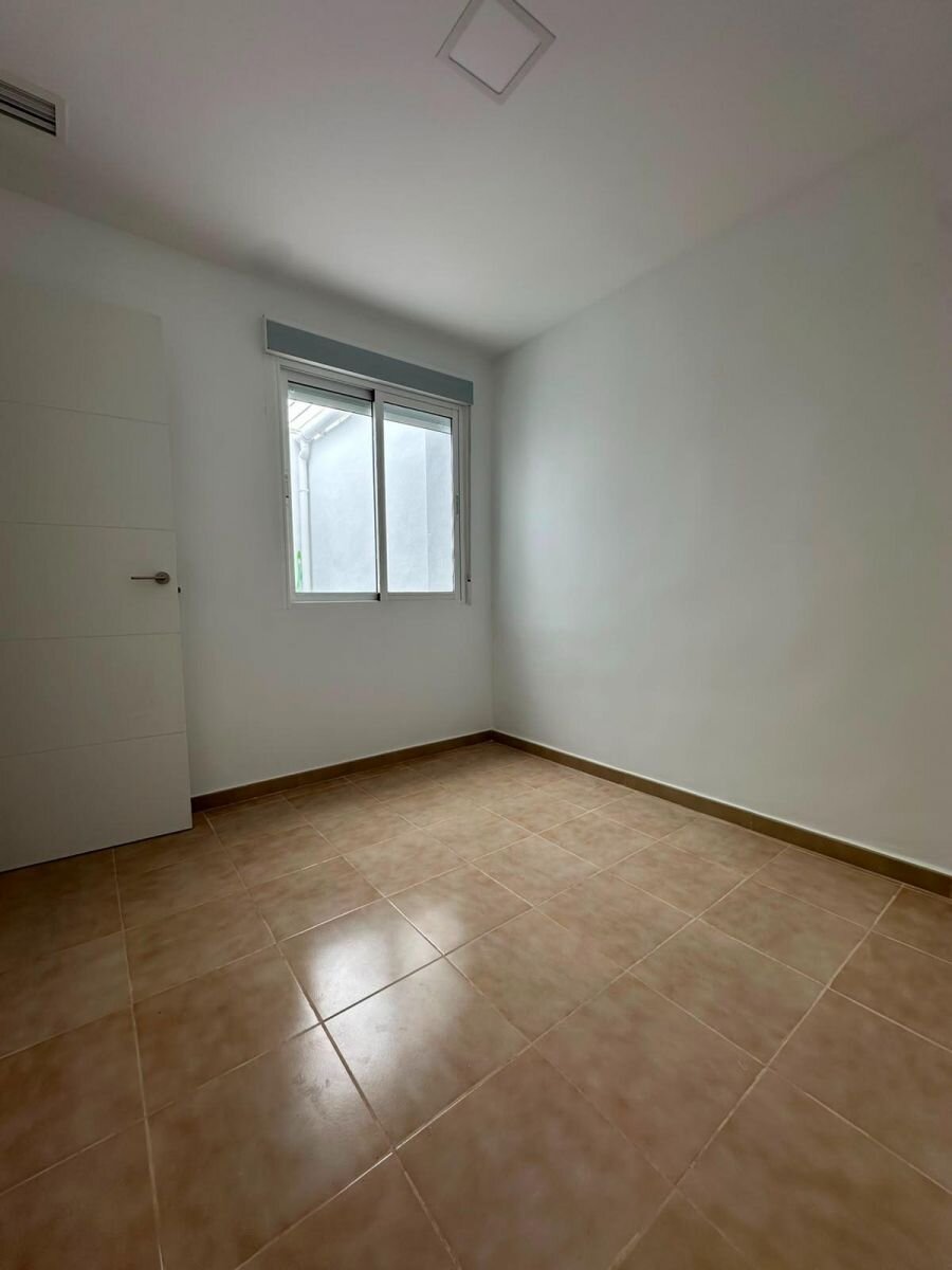 2-Bedroom Bungalow in La Siesta - El Salado - Torreta, Torrevieja - Image 22