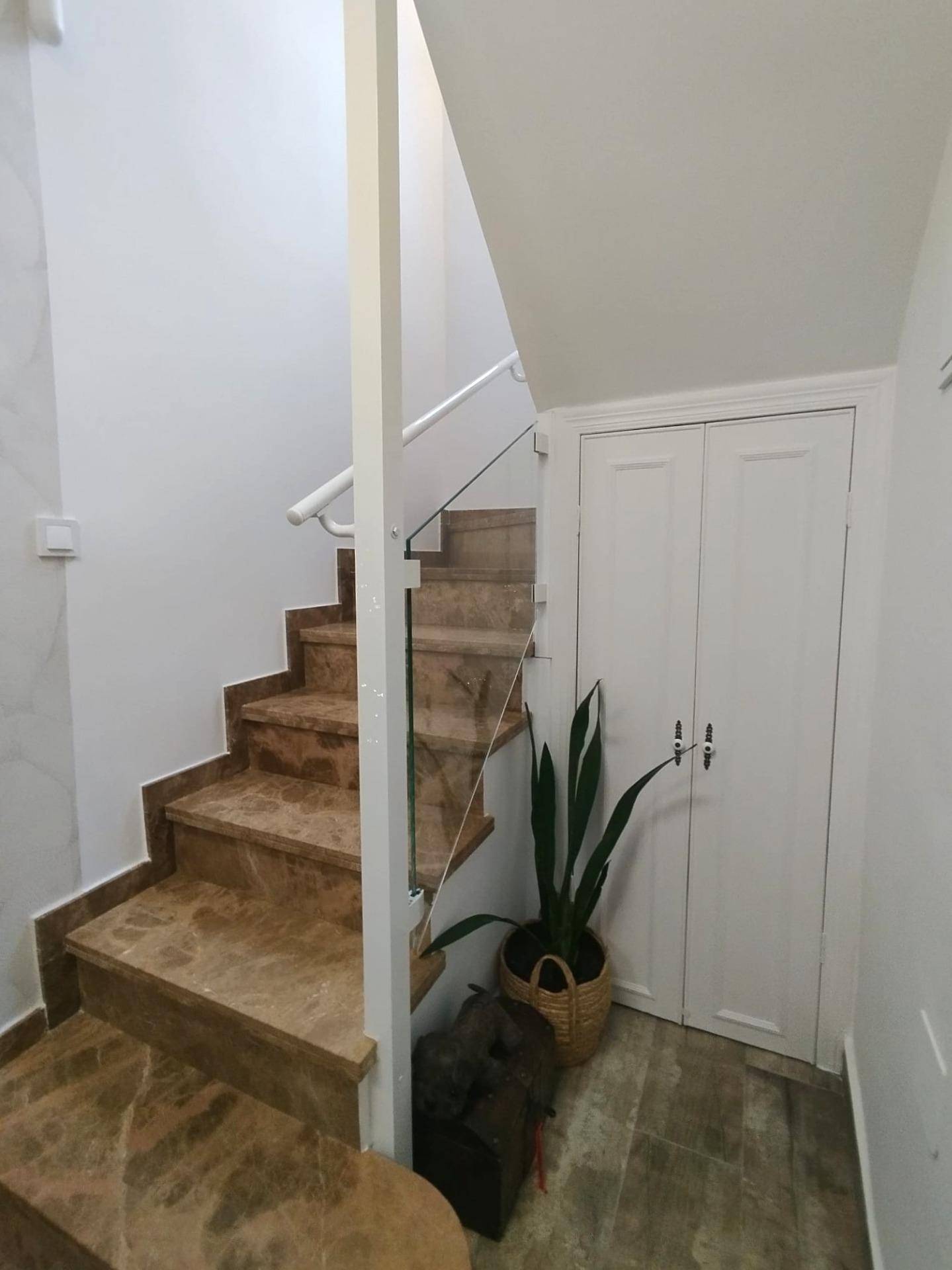 4-Bedroom Villa in Las Filipinas, San Miguel de Salinas - Image 13