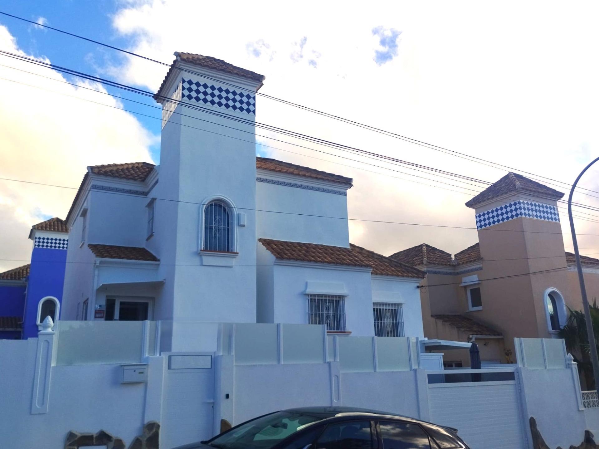 4-Bedroom Villa in Las Filipinas, San Miguel de Salinas - Image 48