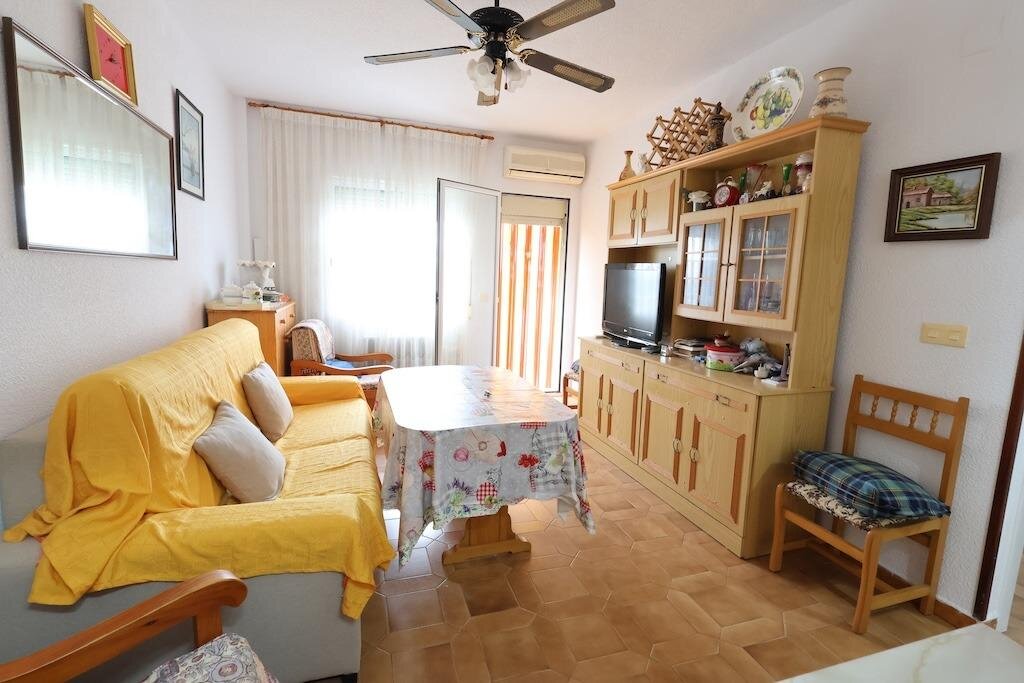 1-Bedroom Apartment in Cabo Roig, Orihuela Costa - Image 4