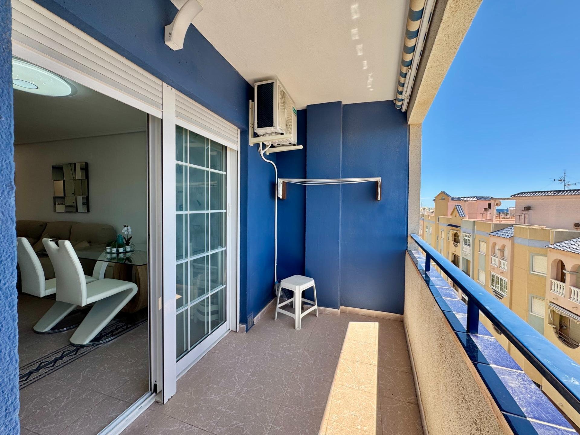 2-Bedroom Apartment in Gaspar Perrelló, Torrevieja - Image 16