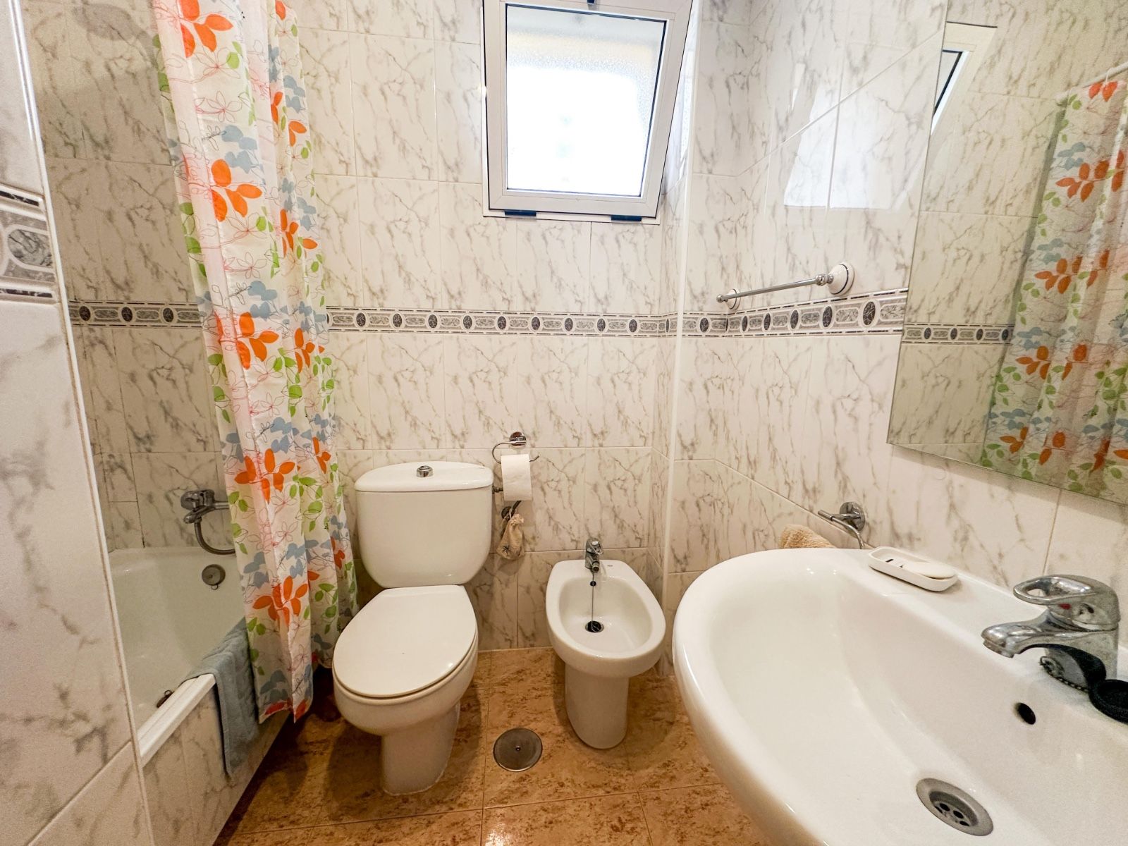 2-Bedroom Bungalow in La Chismosa, Orihuela Costa - Image 13
