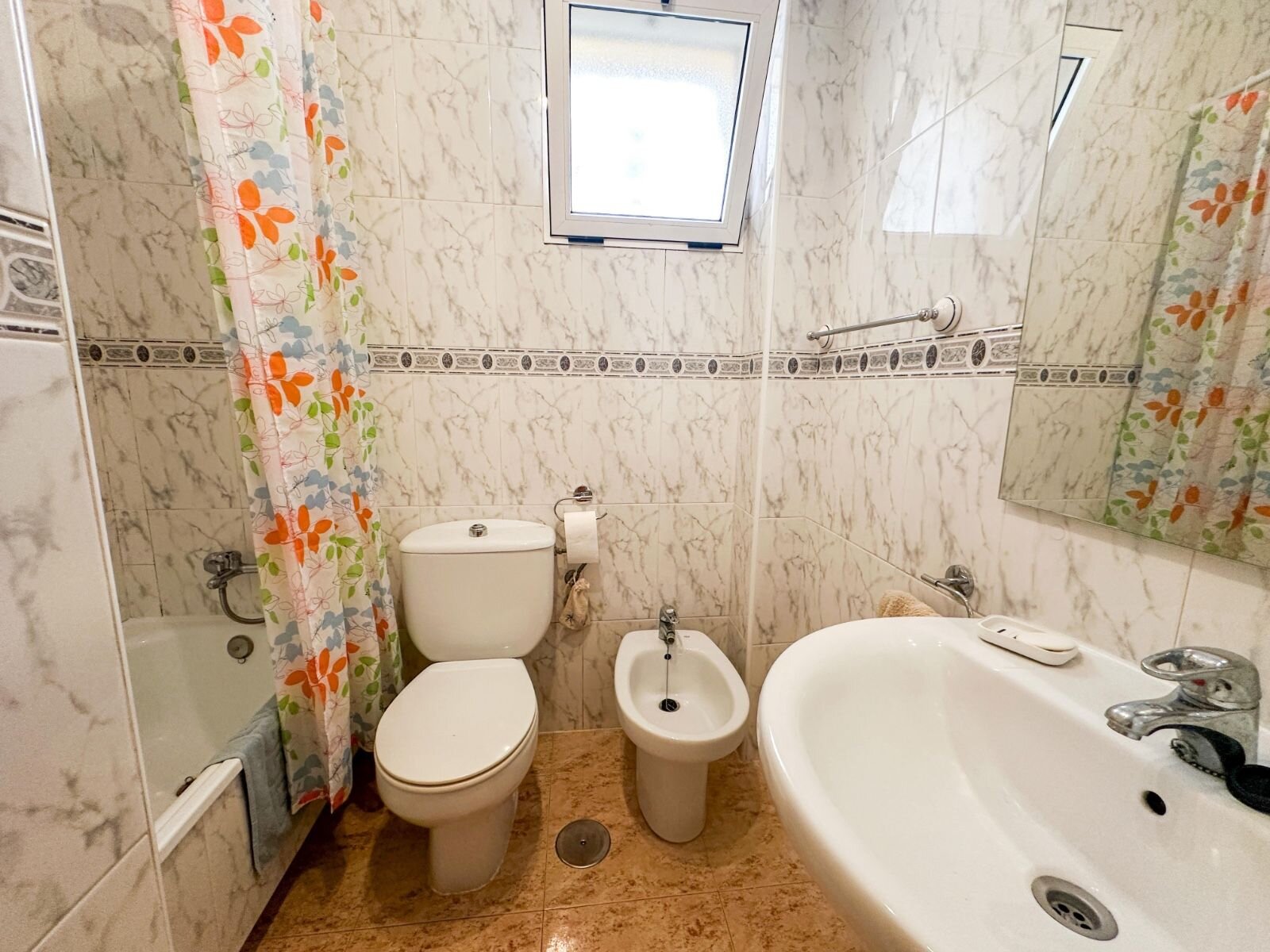 2-Bedroom Bungalow in La Chismosa, Orihuela Costa - Image 13