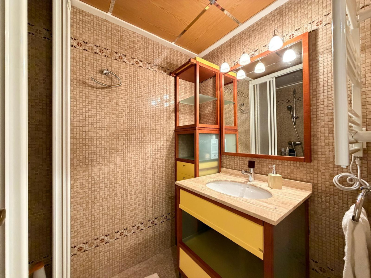 3-Bedroom Penthouse Apartment in Torrevieja | Sunny Casa... - Image 4